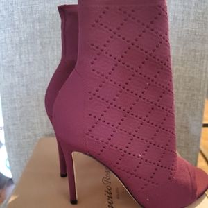 New w/ box Gianvito Rossi Boots